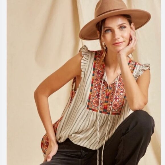Impressions Ruffled Cap Sleeve Boho Ema Embroidered Top with Tassels. Size 1X. - Picture 1 of 9